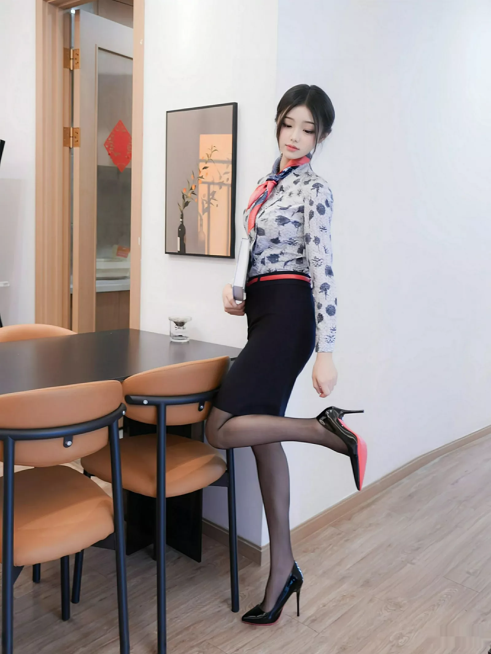 美女琉璃